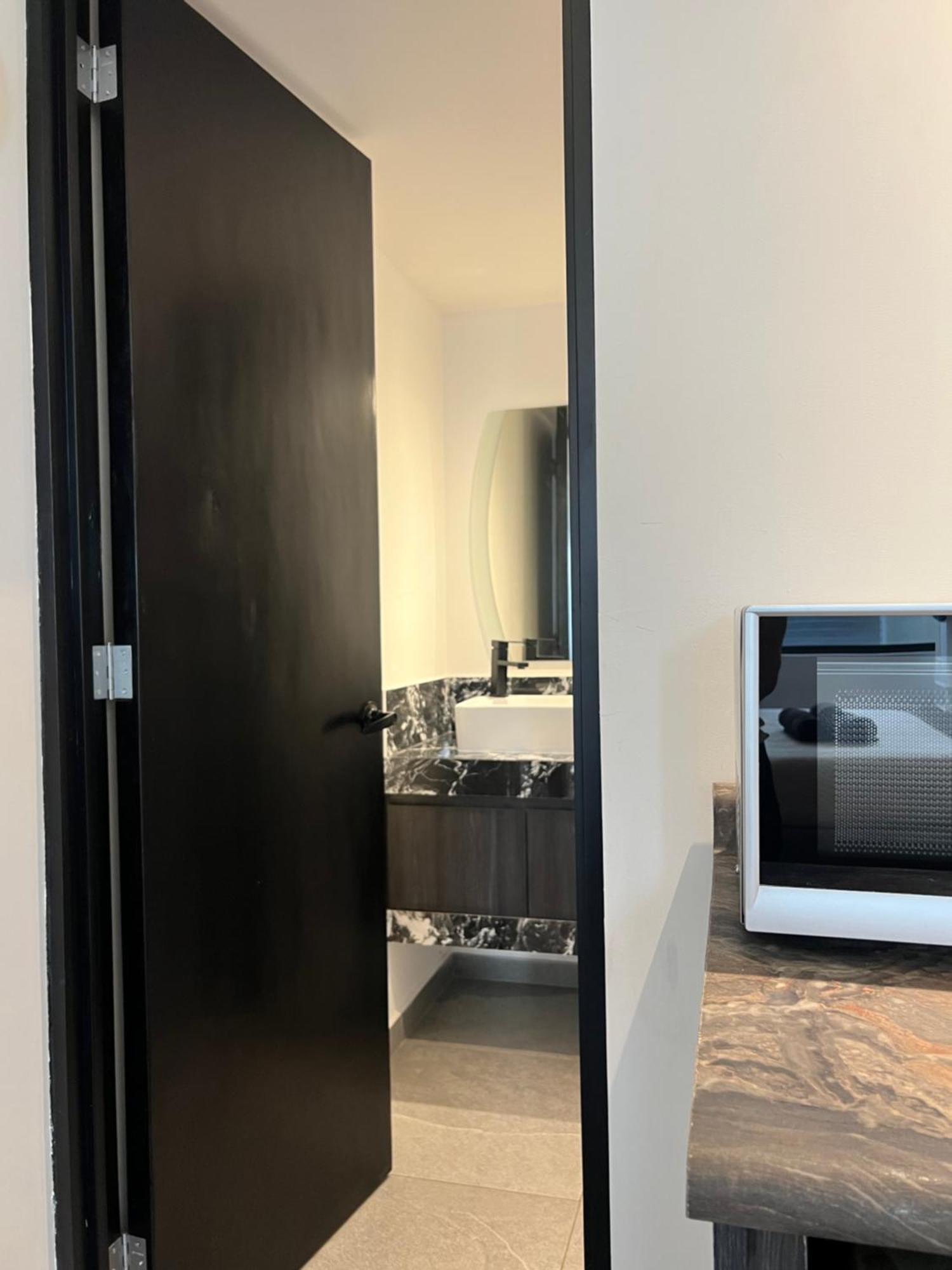 Sanrafa Home Office Suites Мехико Экстерьер фото