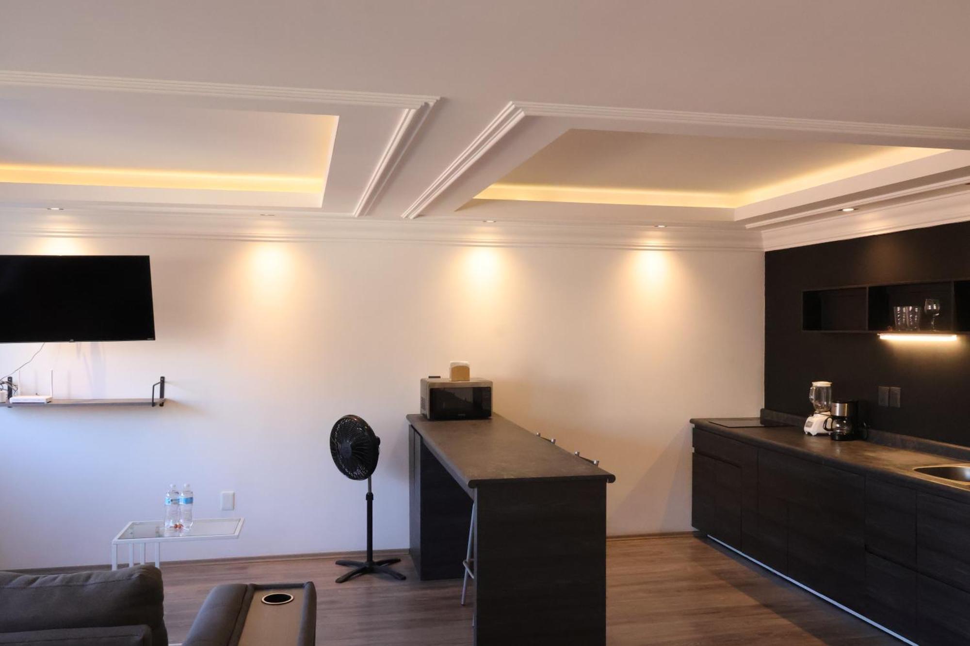 Sanrafa Home Office Suites Мехико Экстерьер фото