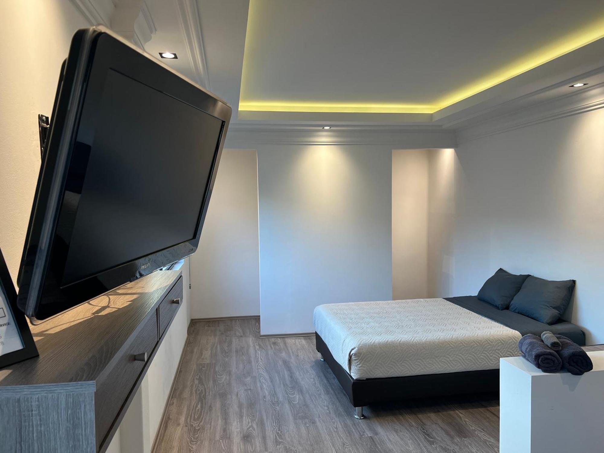 Sanrafa Home Office Suites Мехико Экстерьер фото